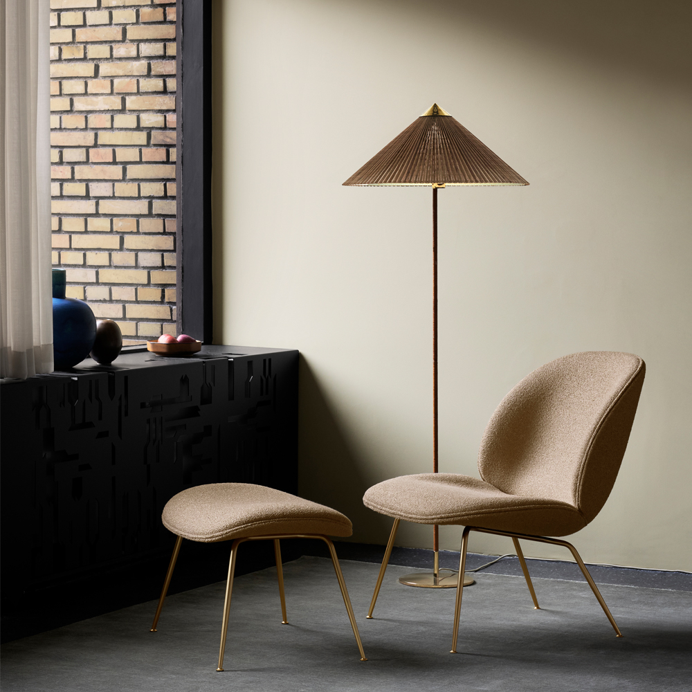 9602 Floor Lamp