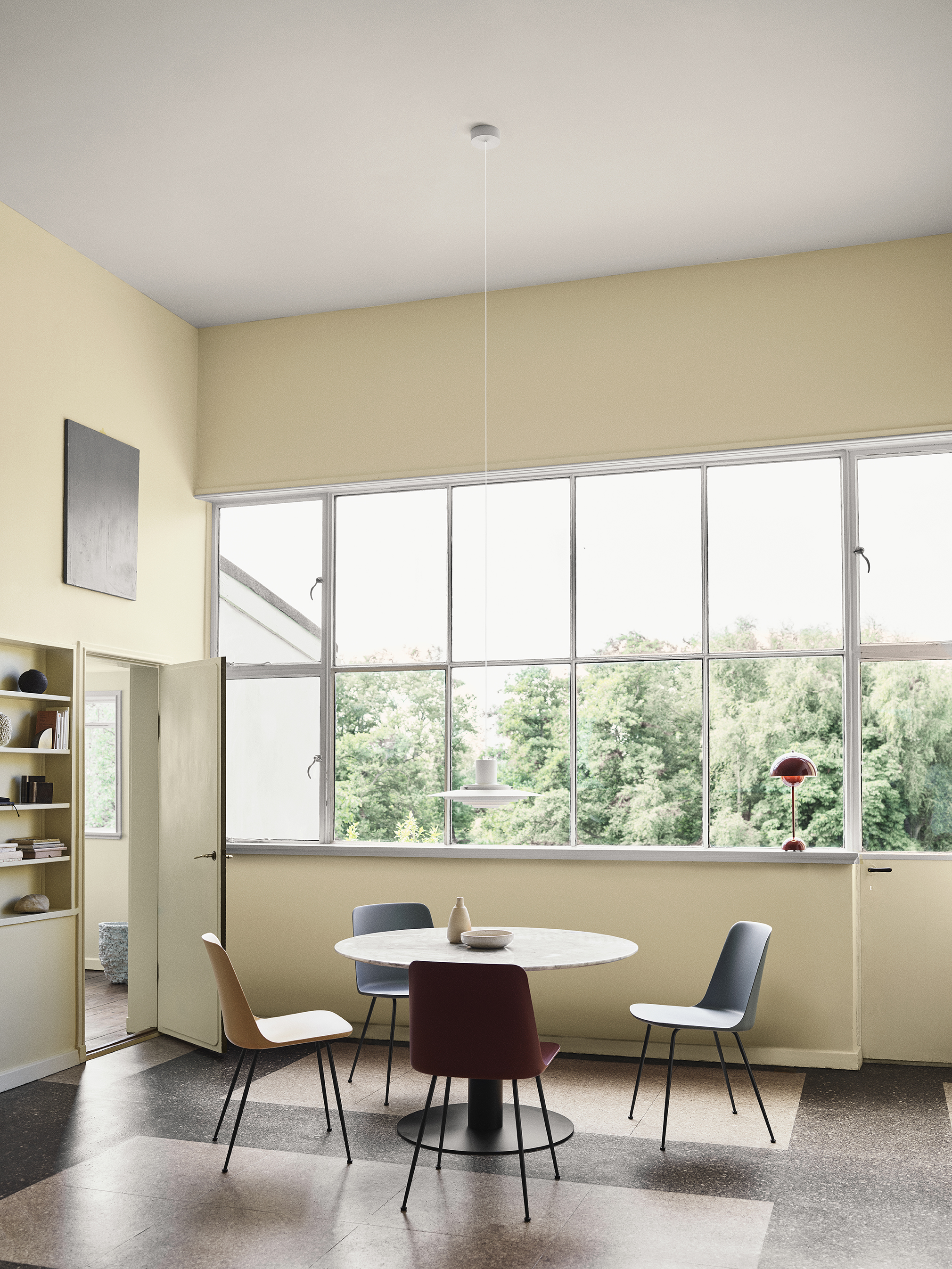 atd-retail-2020-p376-kf1-in-between-sk18-rely-hw6-flowerpot-vp3-object-sc42-candleholder-sc40-41