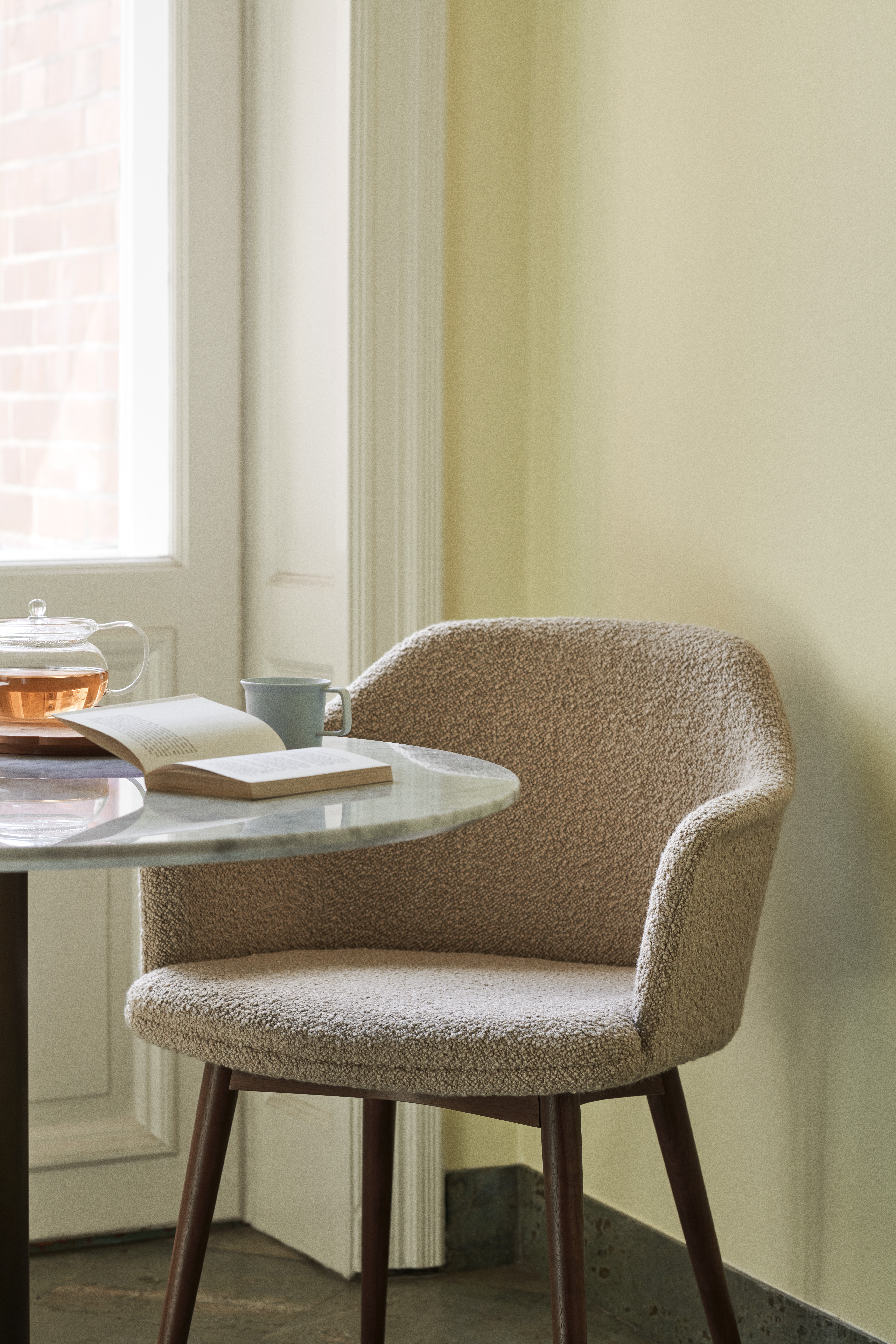 atd-retail-2022-in-between-sk18-rely-hw79