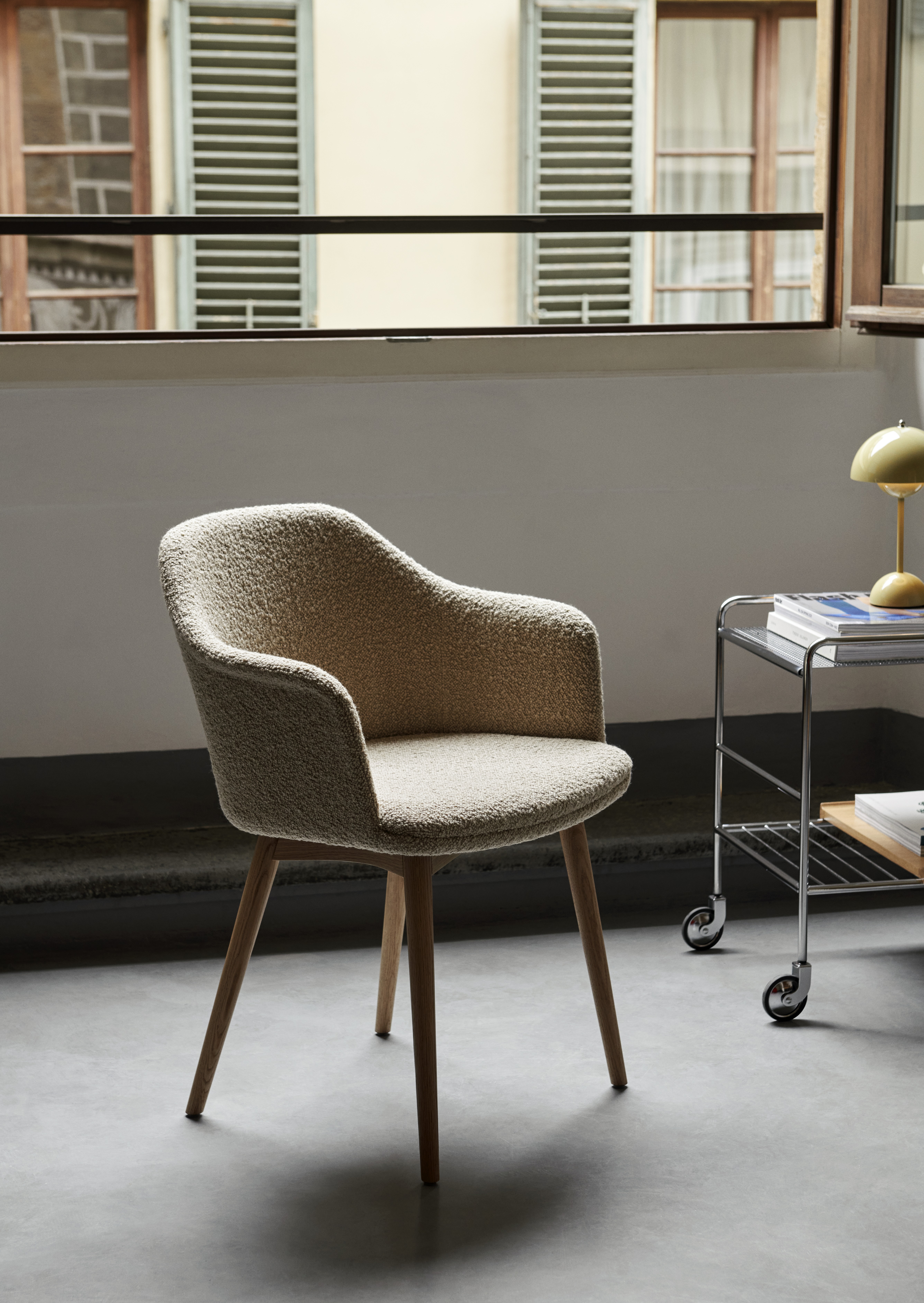 atd-retail-2022-rely-armchair-hw79-alima-nds1-flowerpot-vp9