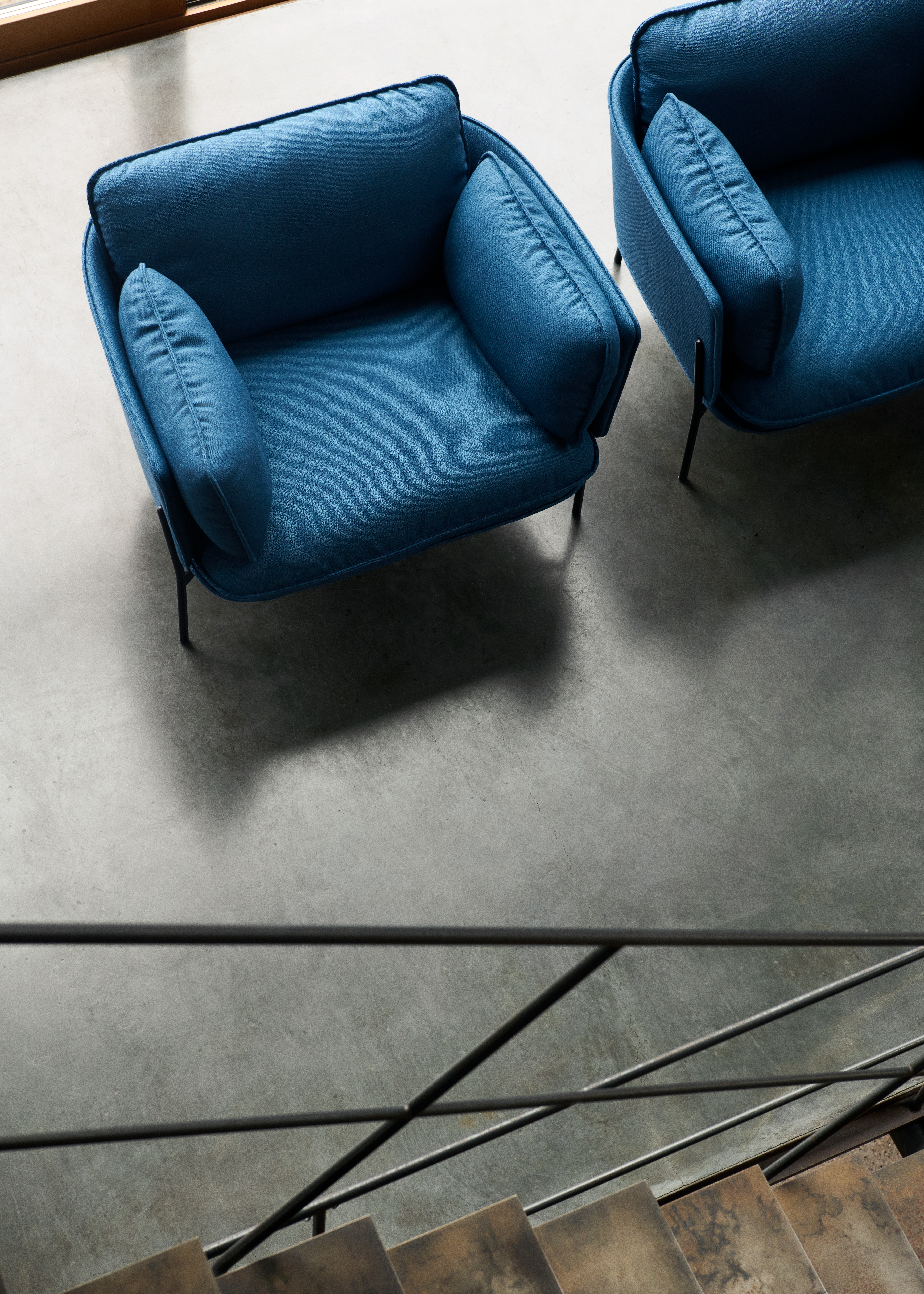 atd-retail-2025-cloud-ln1-01