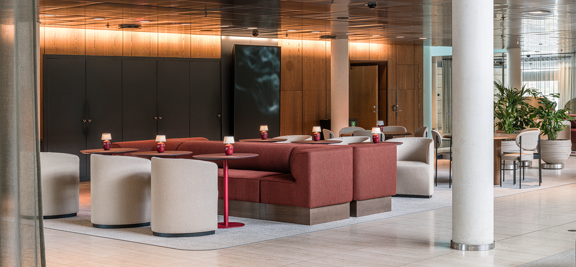 audo-eave-plateau-large