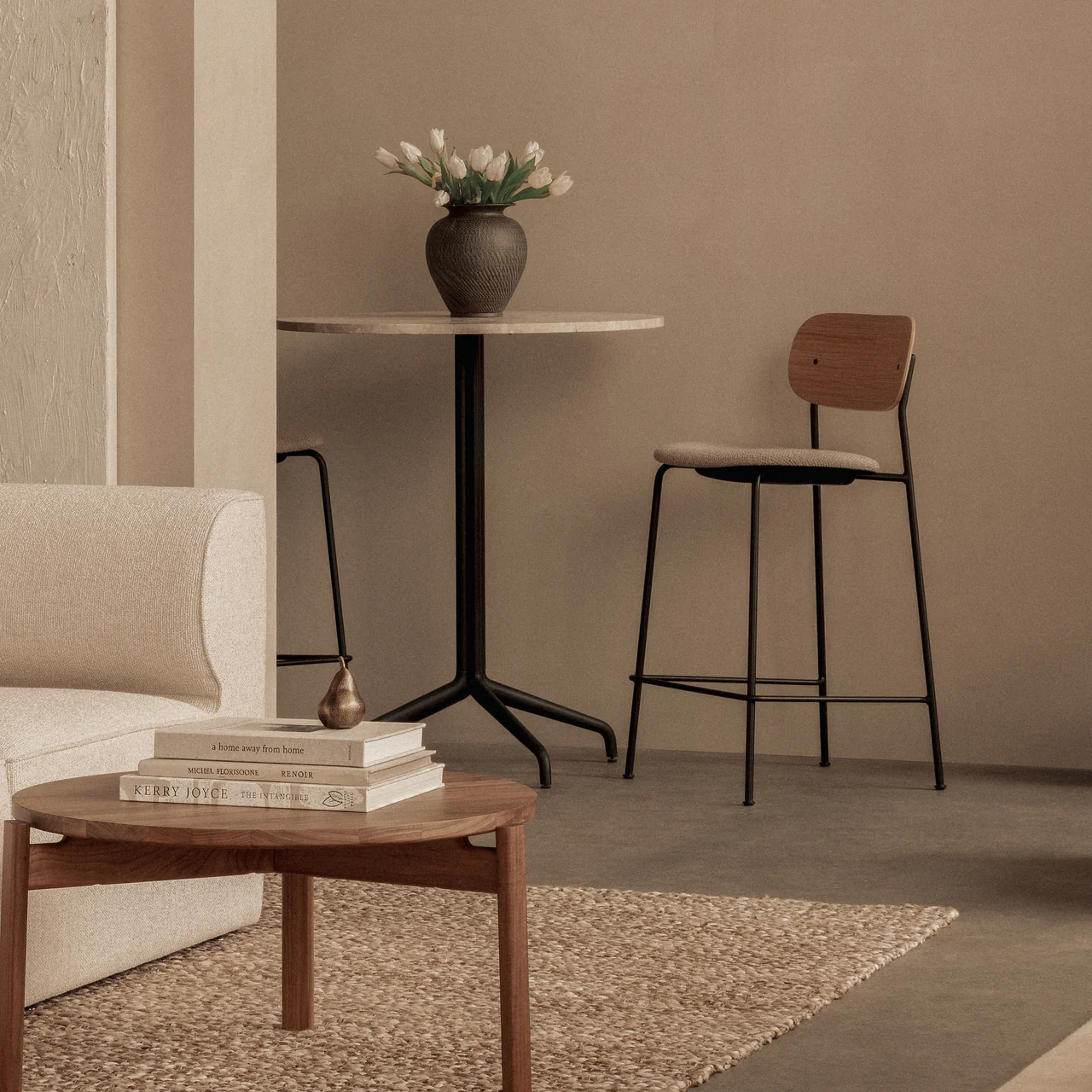 audo-passage-lounge-table-eave-modular-sofa-co-counter-chair-harbour-counter-table-32-640x-at-2xprogressive