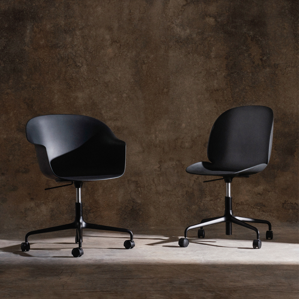 Beetle Meeting Chair