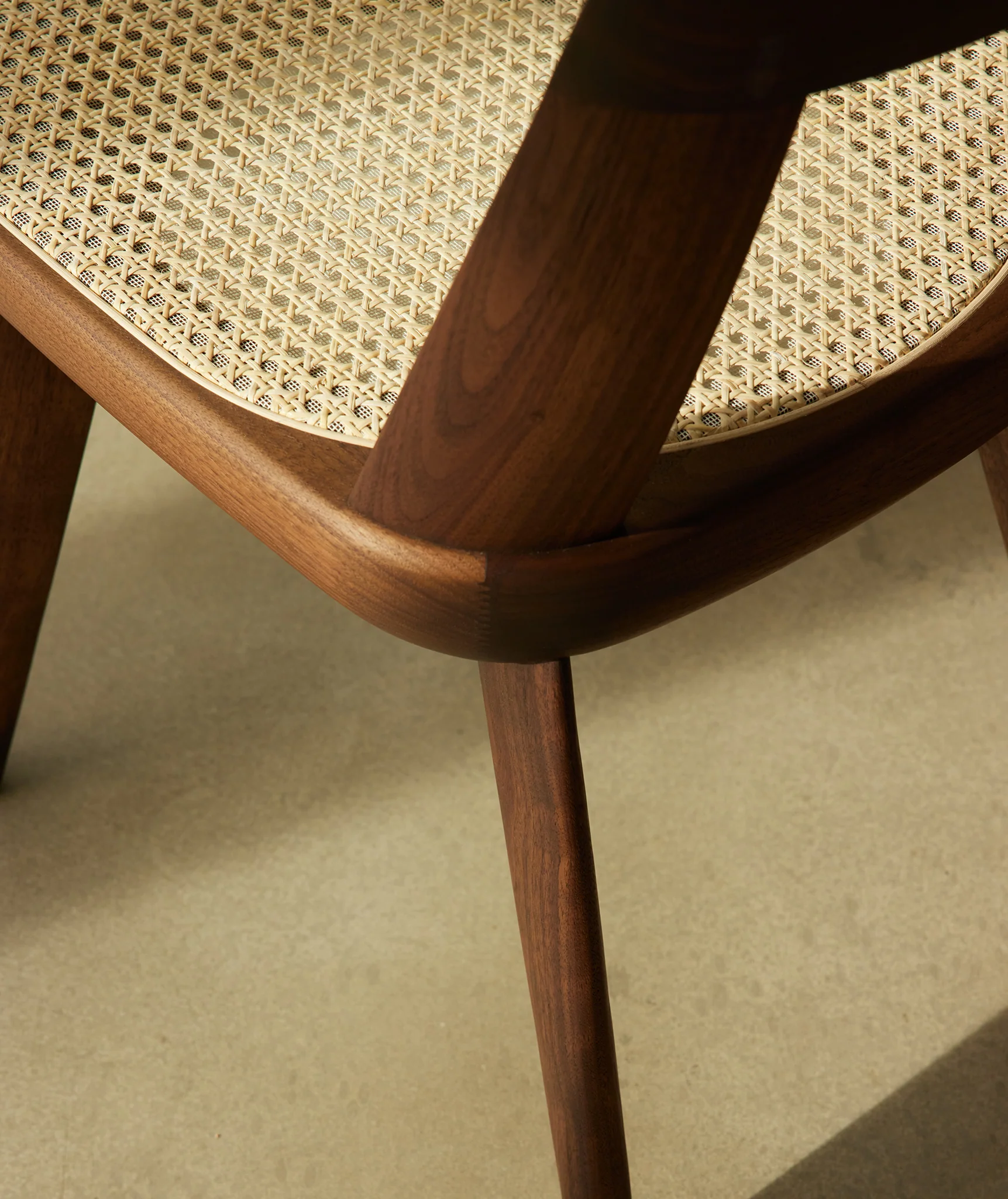 bf-brutus-chair-13