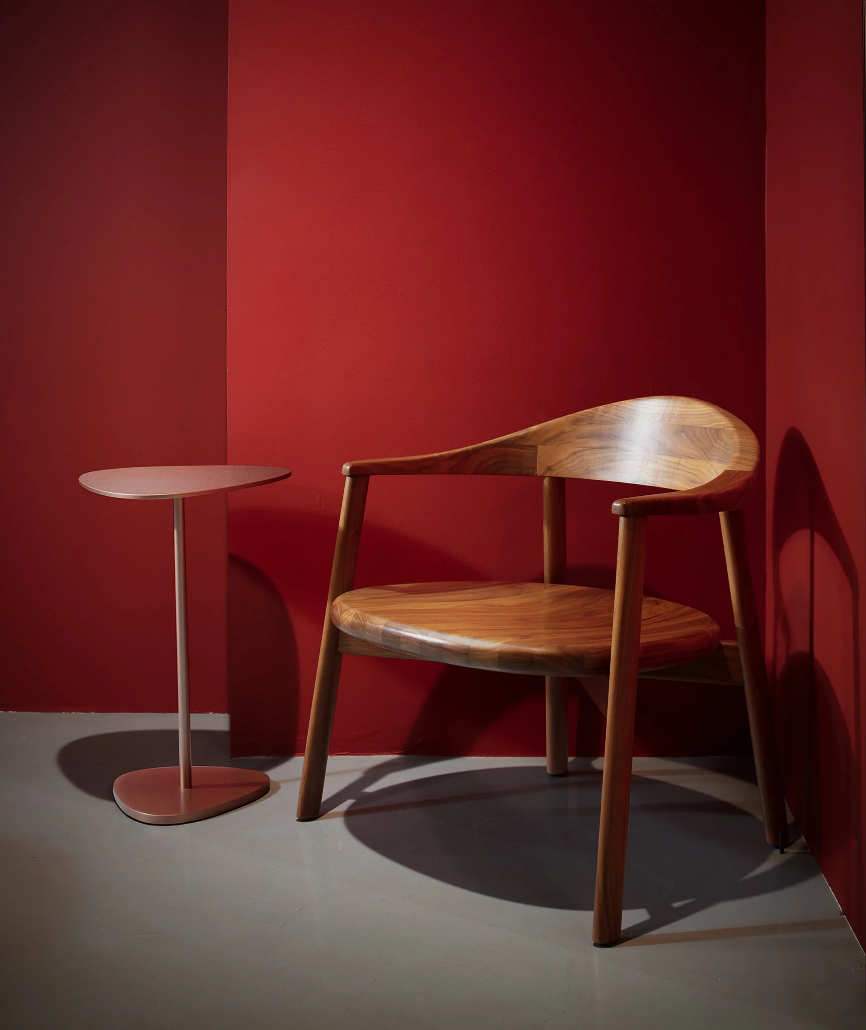 bf-pebble-lounge-chair-13-1