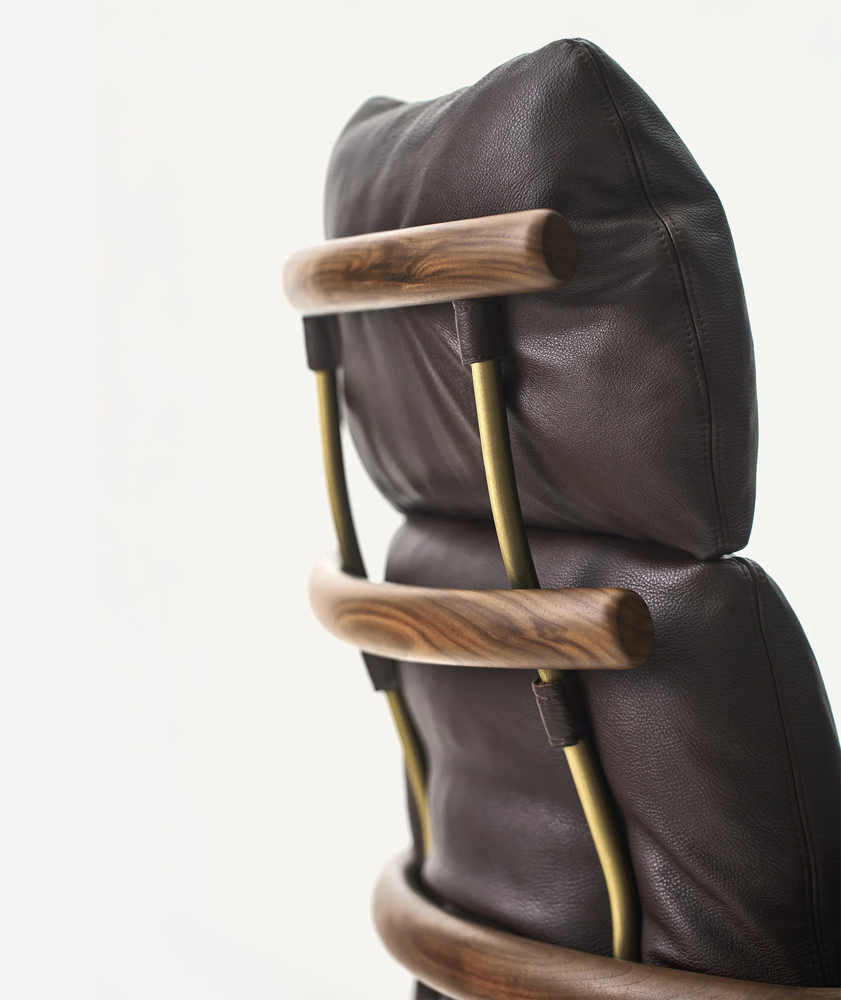 bf-ramus-high-back-chair-08-1