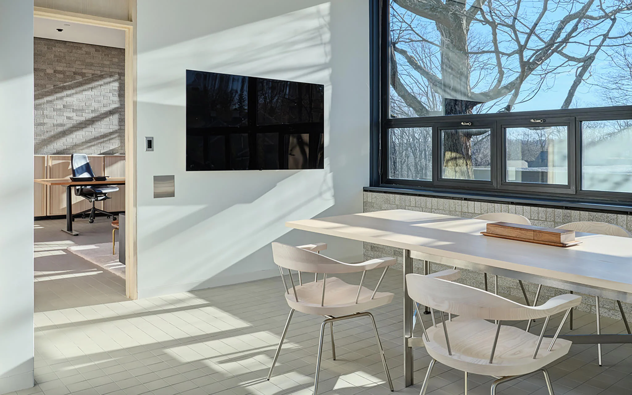 bf-spindle-chair-20