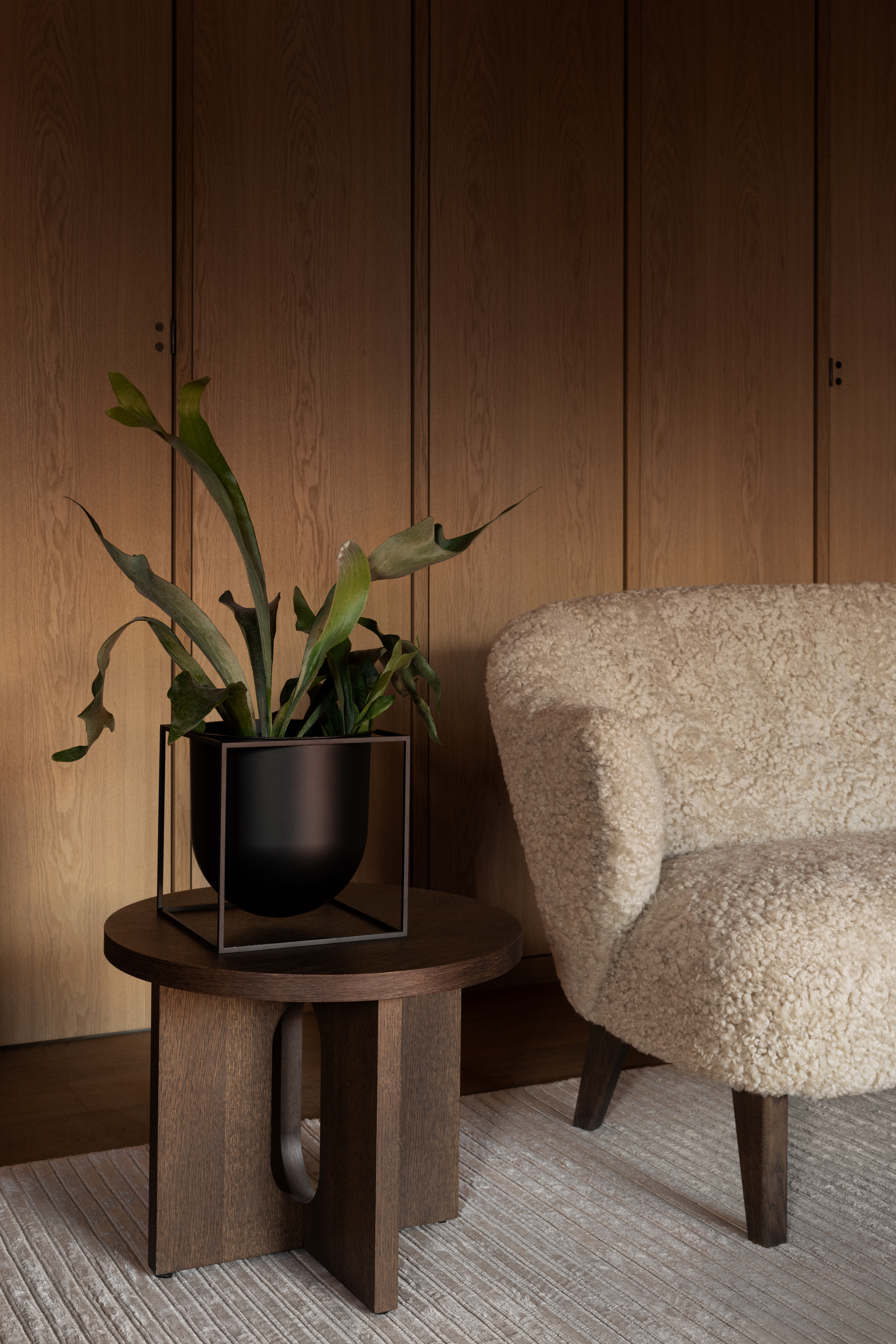 bylassen-ingeborg-sofa-kubus-flowerpot-23-300