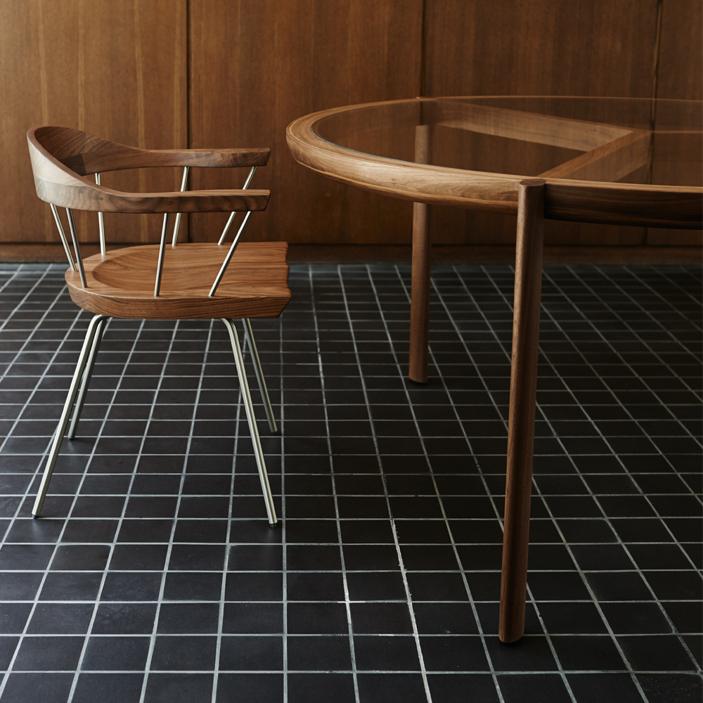 CB-325 Spoke Dining Table