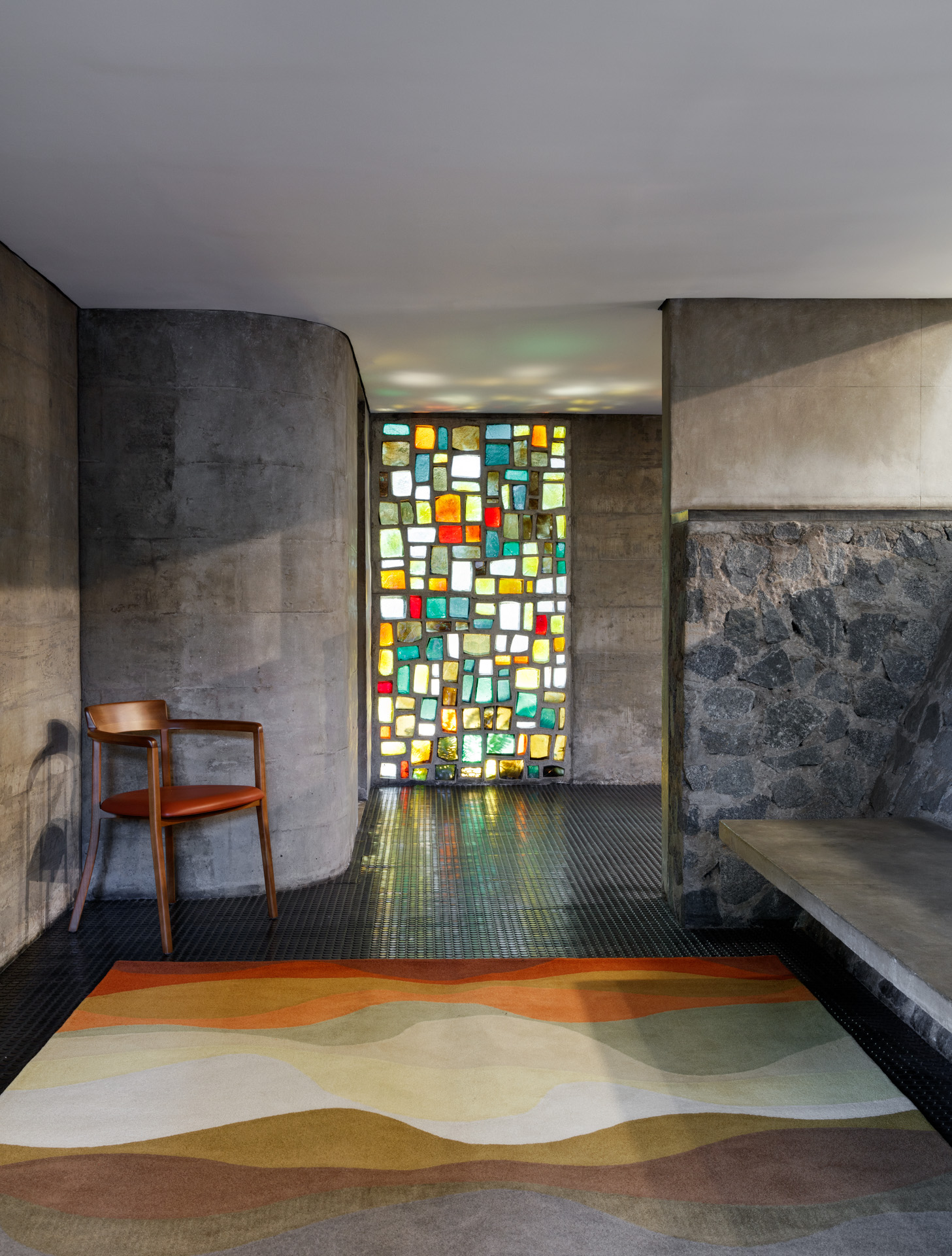 claudia-armchair-detail-1