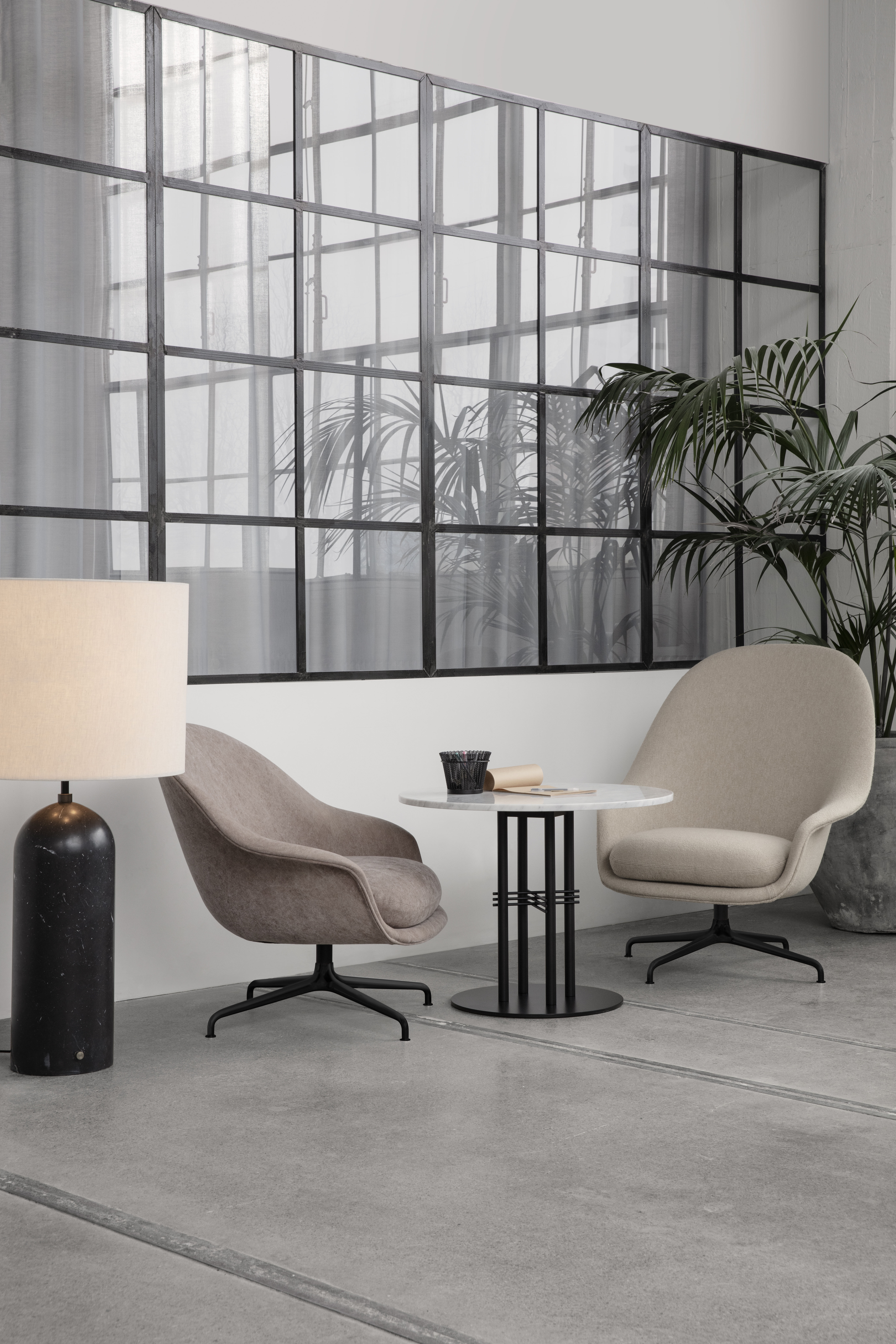 contract-gravityfloorlampxl-batloungechair-tscolumnloungetable-mategotflowerpot-on-1773696703
