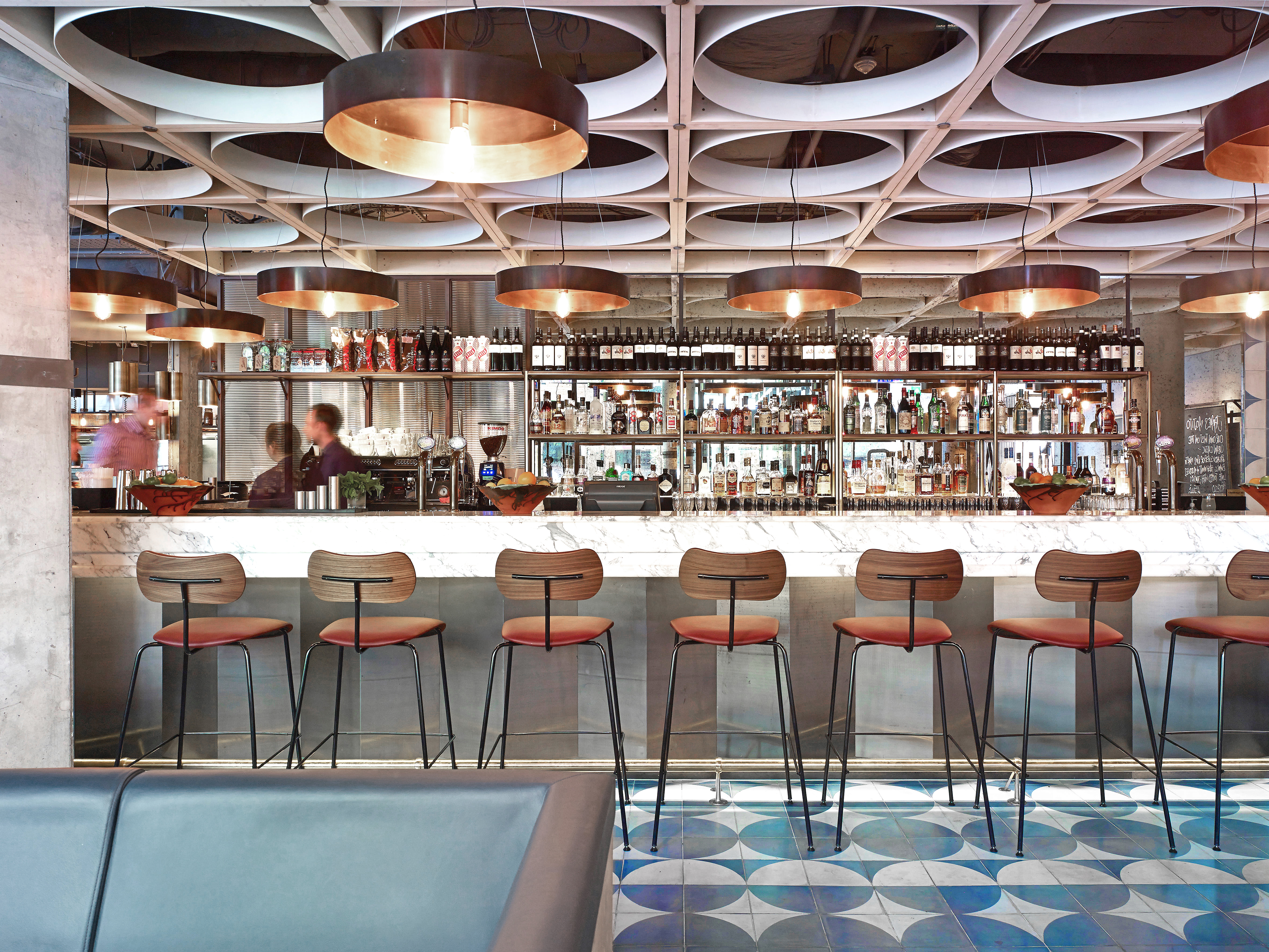 copia-di-copia-di-nod-stool-2