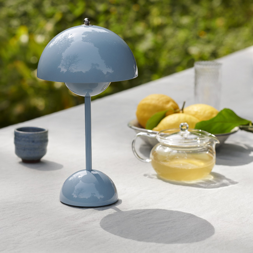 Flowerpot Table Lamp VP9