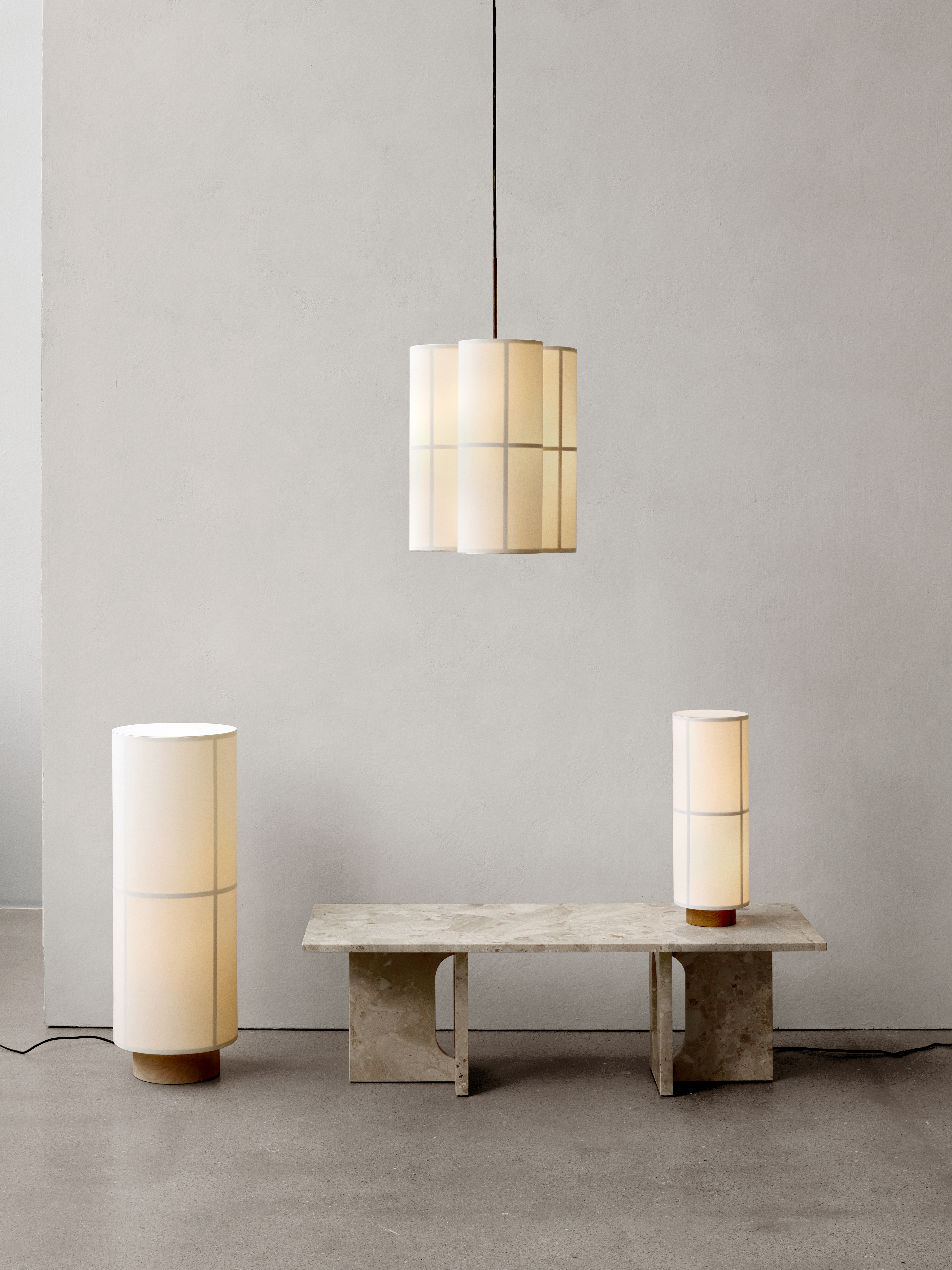 menu-hashira-floor-lamp-hashira-table-lamp-hashira-pendant-cluster-androgyne-lounge-table