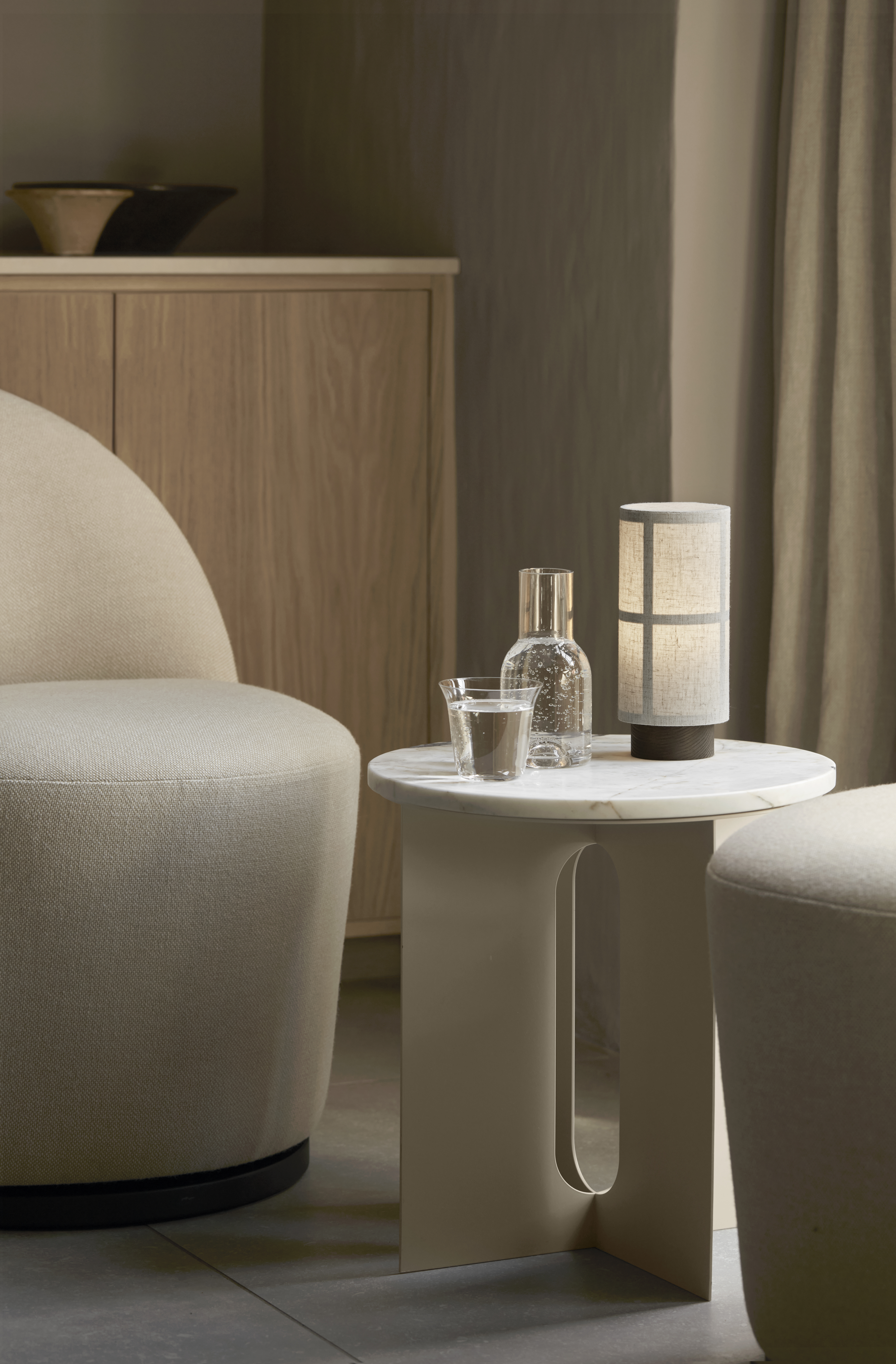 menu-hashira-table-lamp-portable-tearoom-side-chair-swivel-3