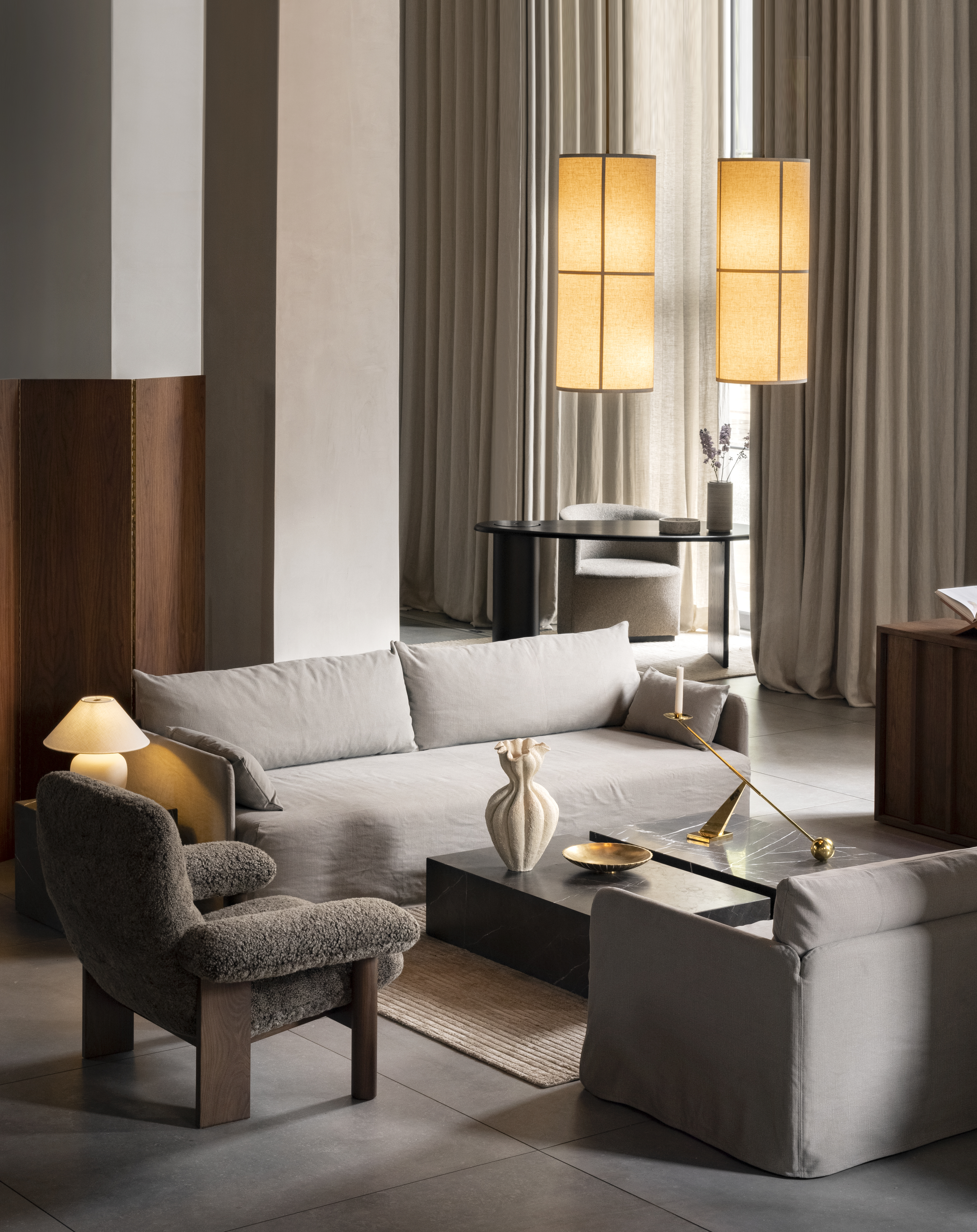 menu-offset-loose-cover-hashira-pendant-interconnect-candle-holder-brasilia-lounge-chair-plinth-torso-table-lamp-the-eclipe