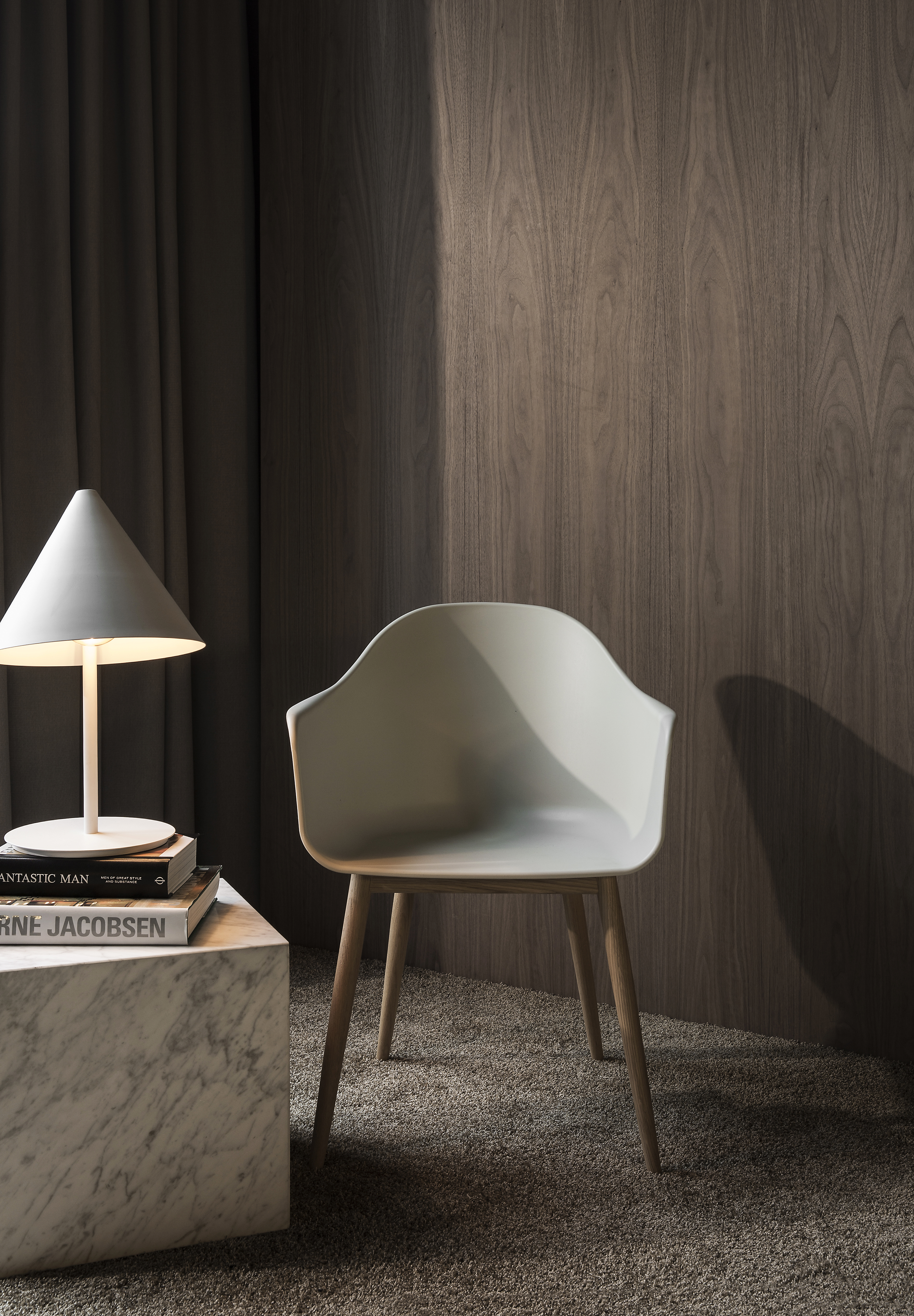 menu-plinth-harbour-conic-lamp