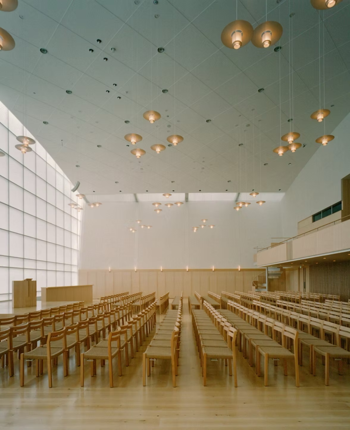 moller-model-404-church-2