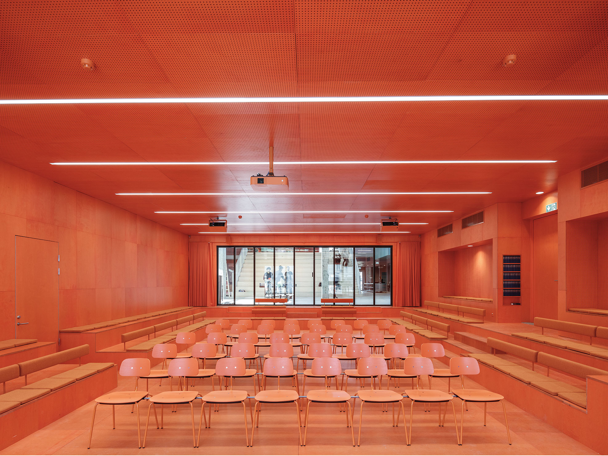 montana-kevi-roskilde-festival-hojskole-w-3