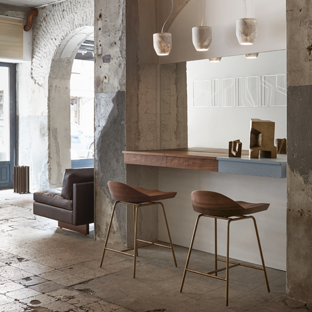 CB-28 Low-Back Stool