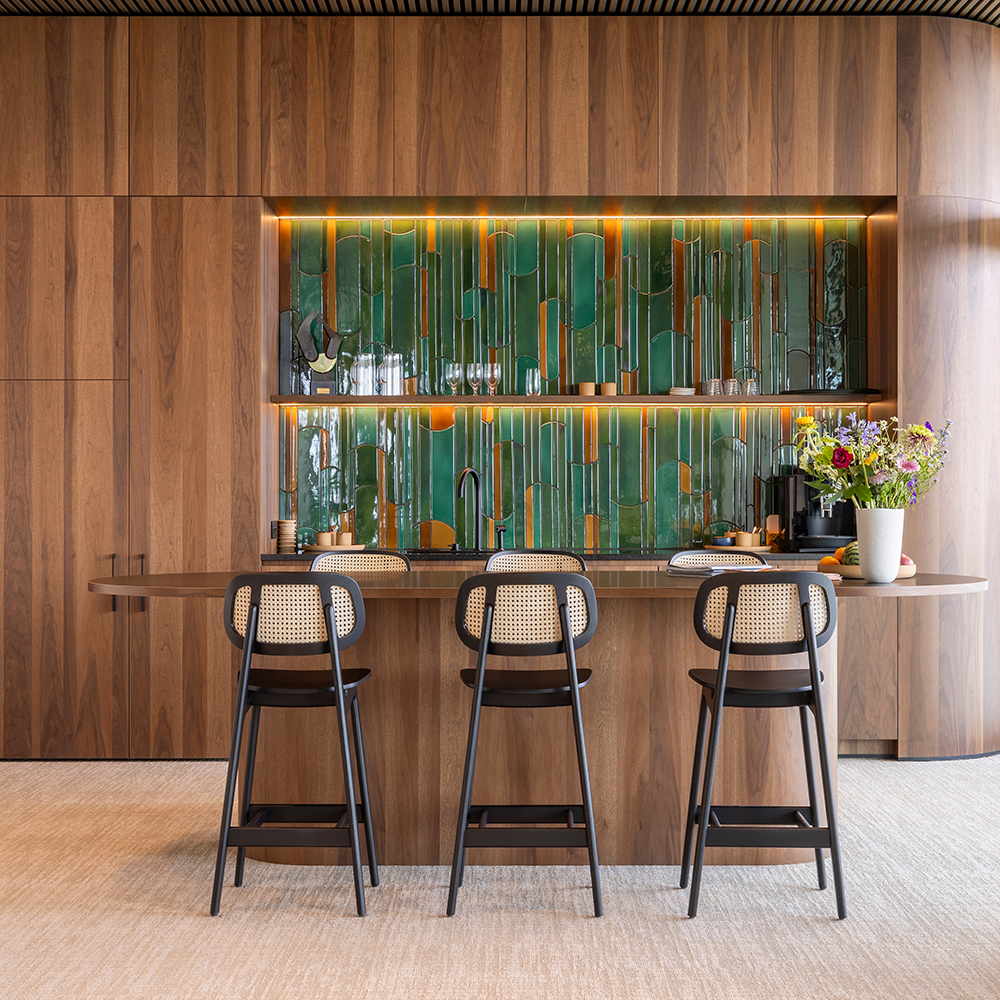 titus stool vincent sheppard