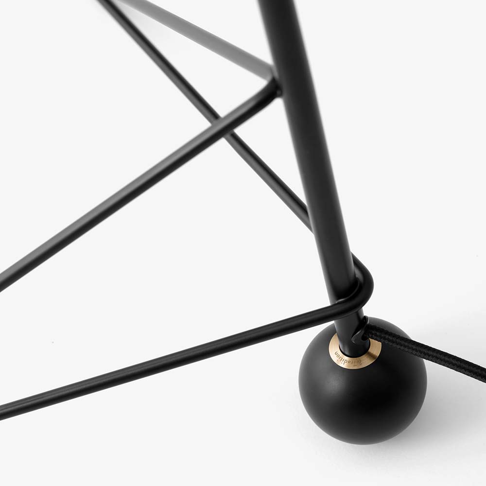 Tripod Table