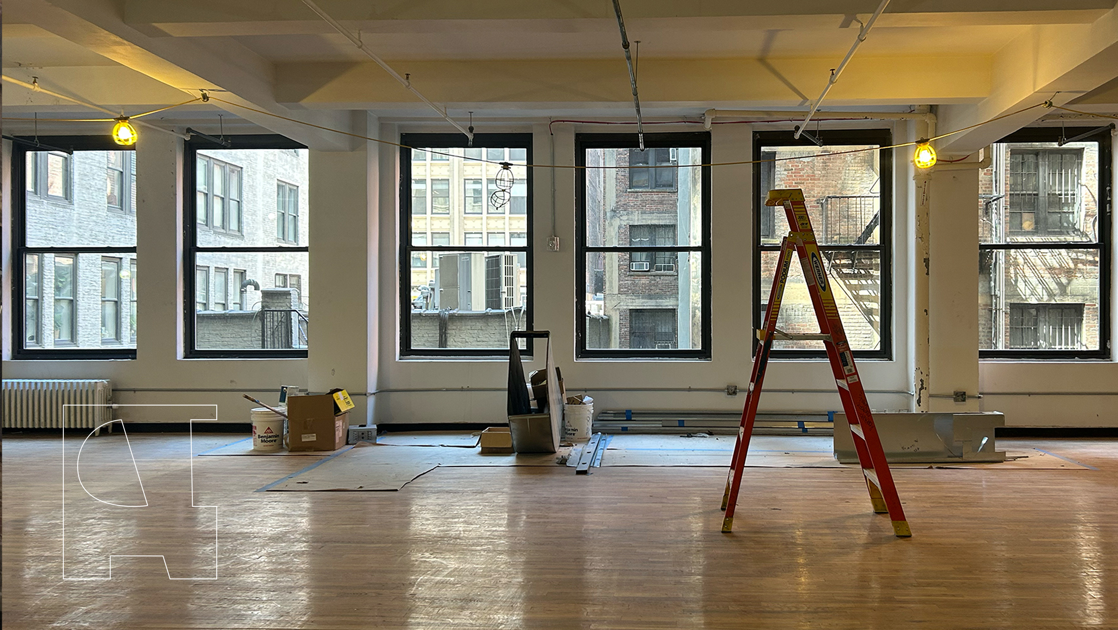 tap-new-showroom-mark