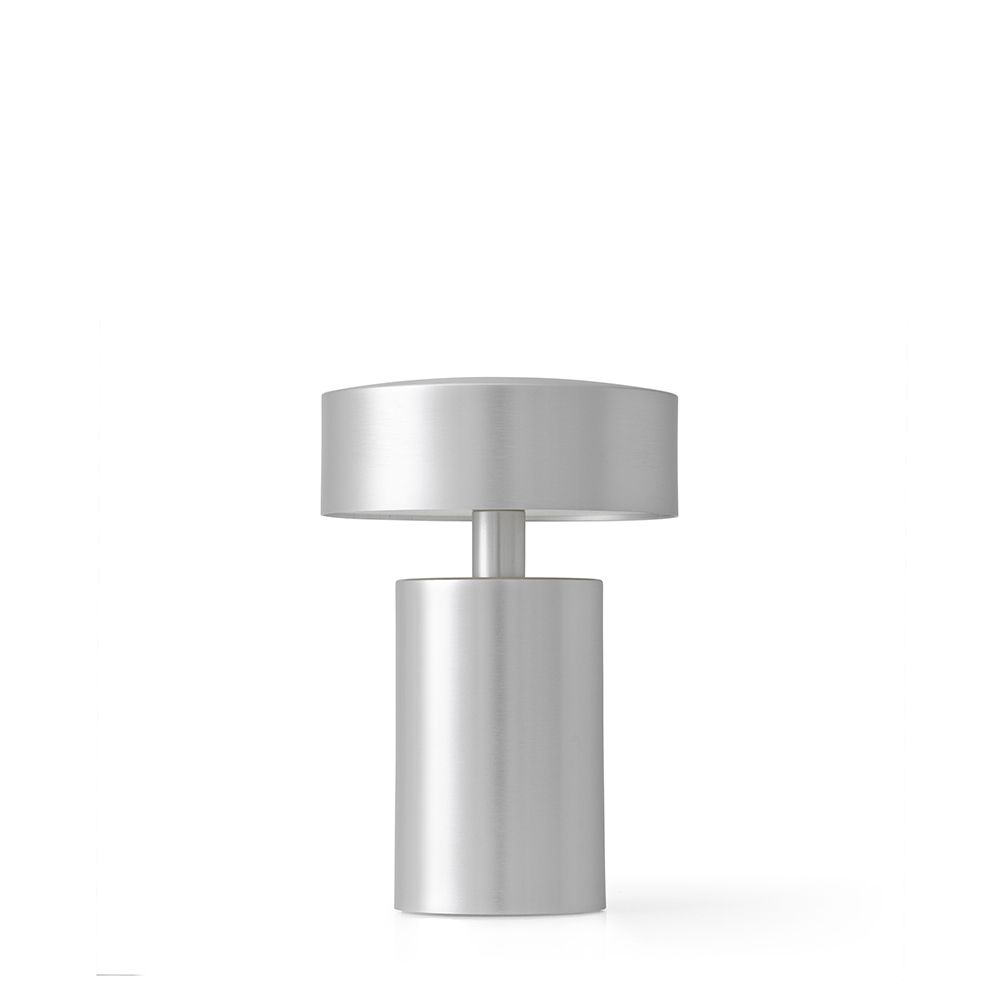 audo-column-brushed-alum