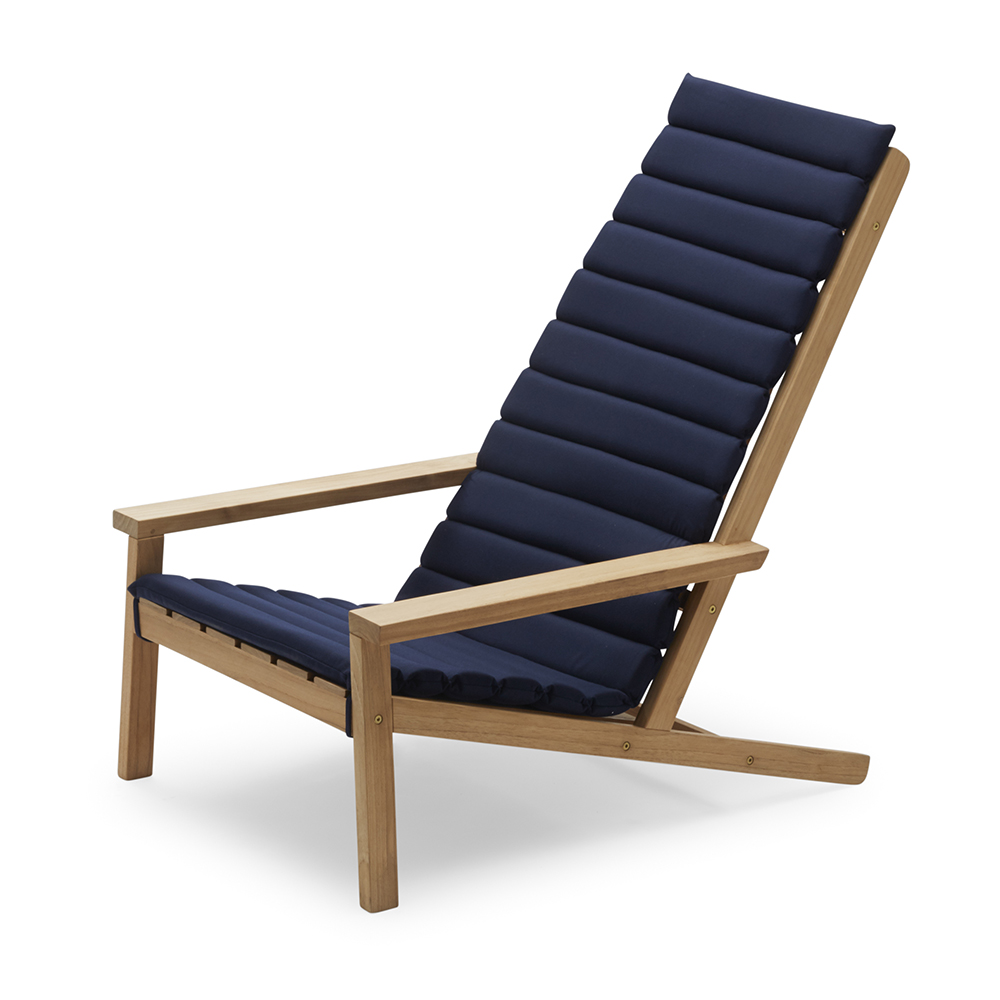 Between Lines Deck Chair