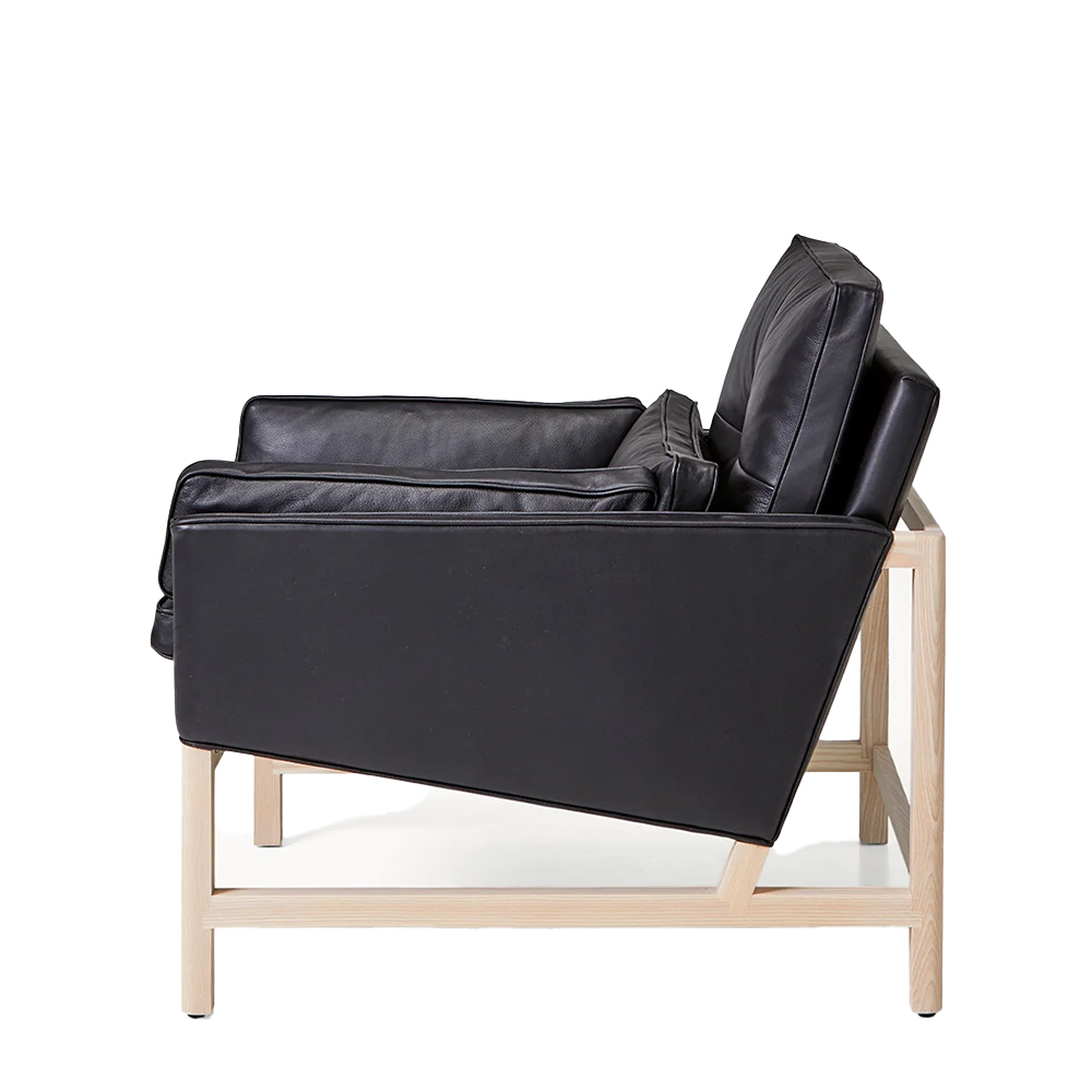 bf-wood-frame-chair-side