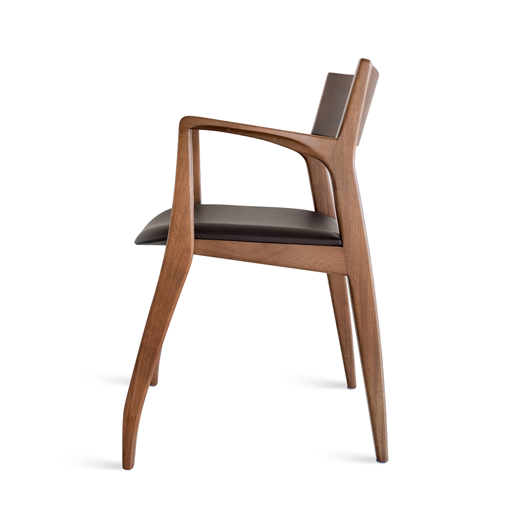 sossego-daniella-med-side