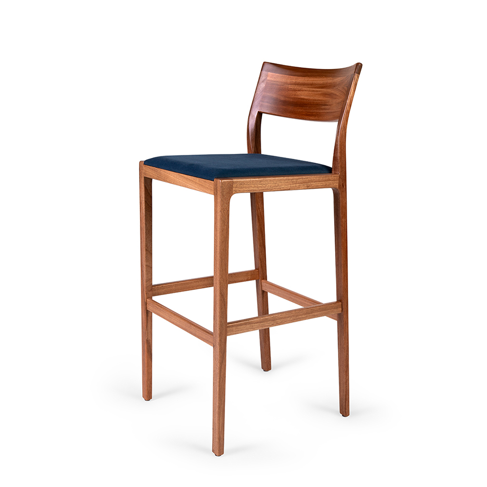 sossego-giulia-stool-uph-diag