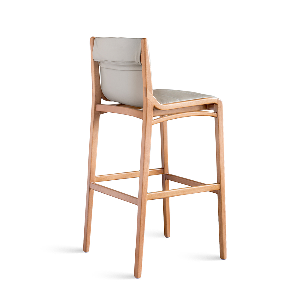 sossego-lily-stool-back