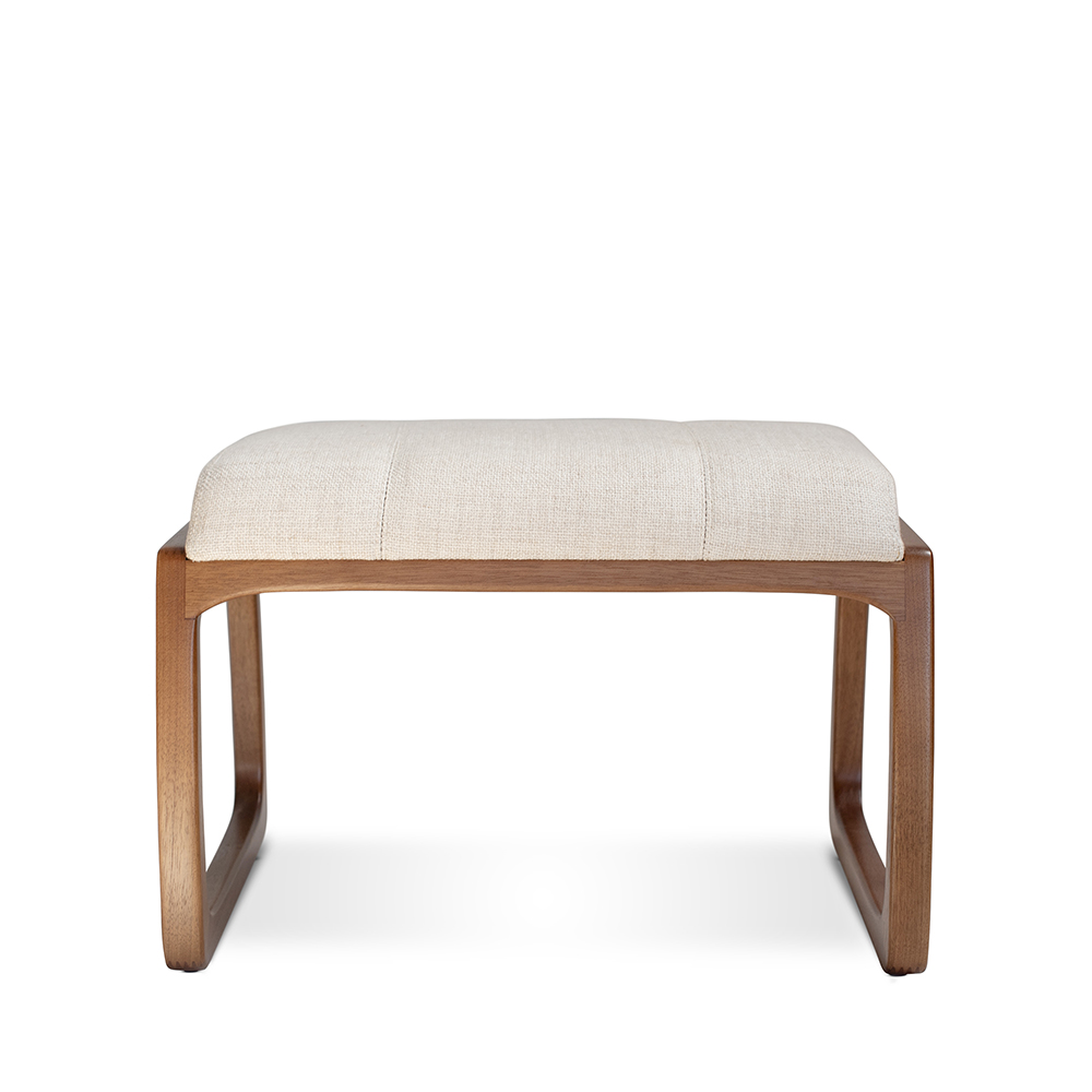 sossego-lupita-ottoman-side